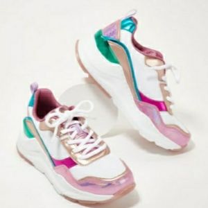 Womens Lace-Up Sneaker with Gum Bottom